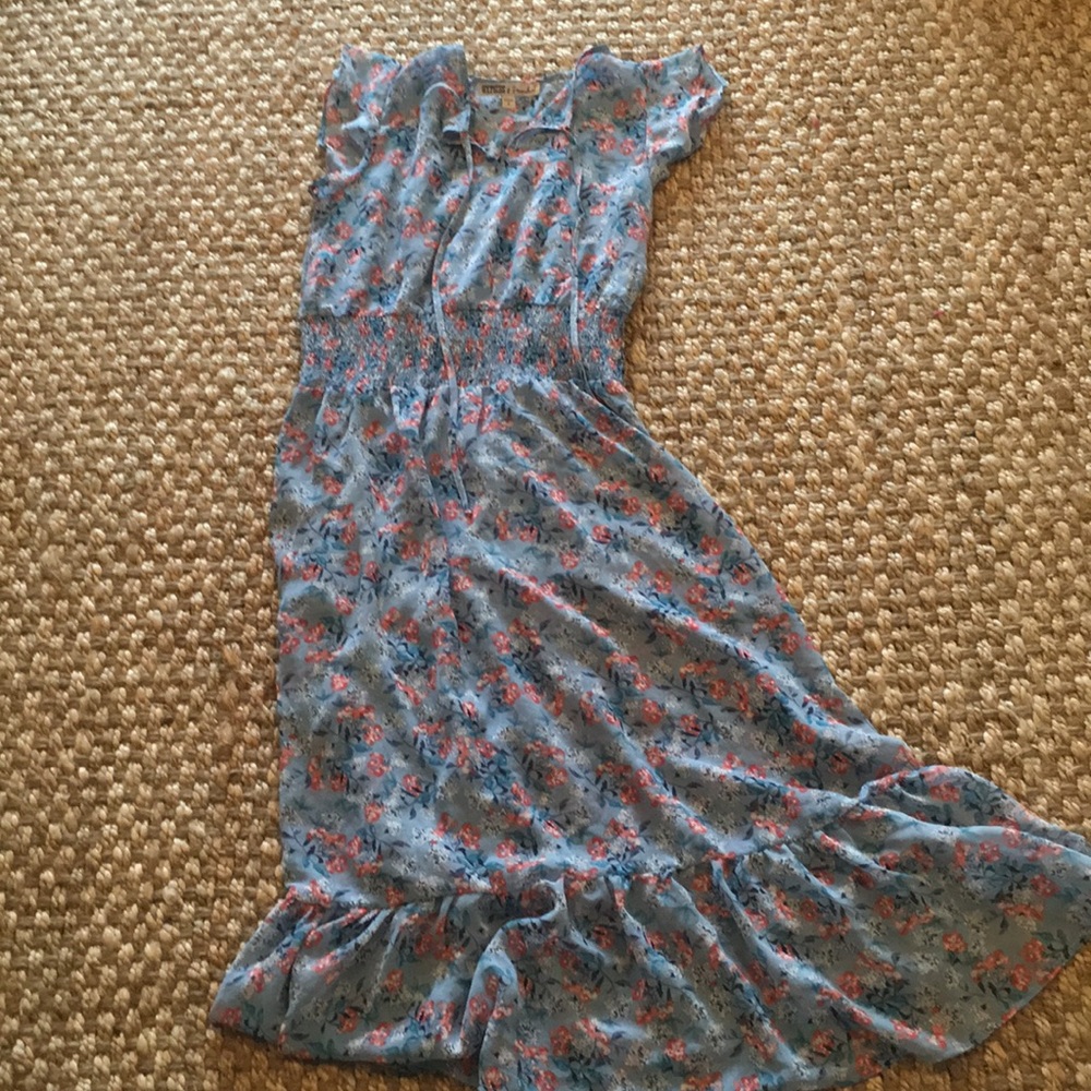 NWOT blue floral dress size small